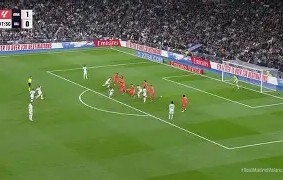 表现优异引爆全场！，Karsa意外战胜雄鹿气势如虹延续(光战队覆面人樱花动漫)-九游体育